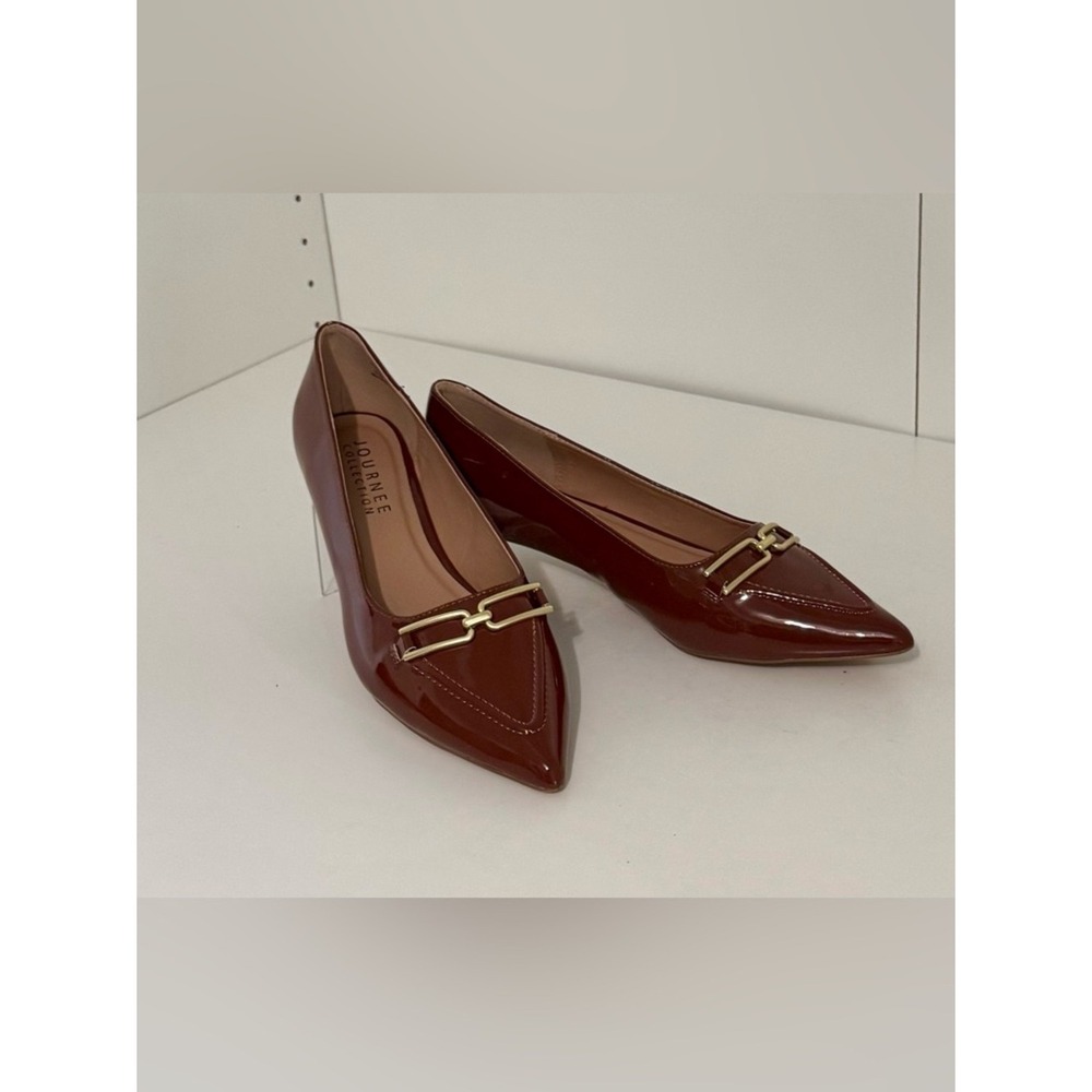 Journee Collection Rumi Women Brown Patent Pointed Toe Kitten Heel Pumps Size 11 - Picture 10 of 12